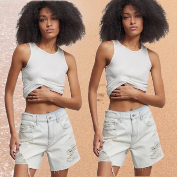 Urban Outfitters | BDG Dropped Waist Distressed Destroy Denim Short Light Blue - Picture 2 of 11